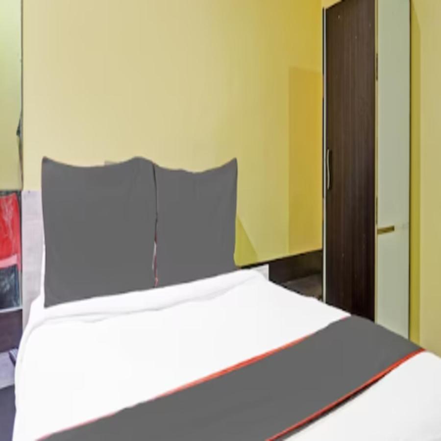 Carnival Hotel Pune Zewnętrze zdjęcie