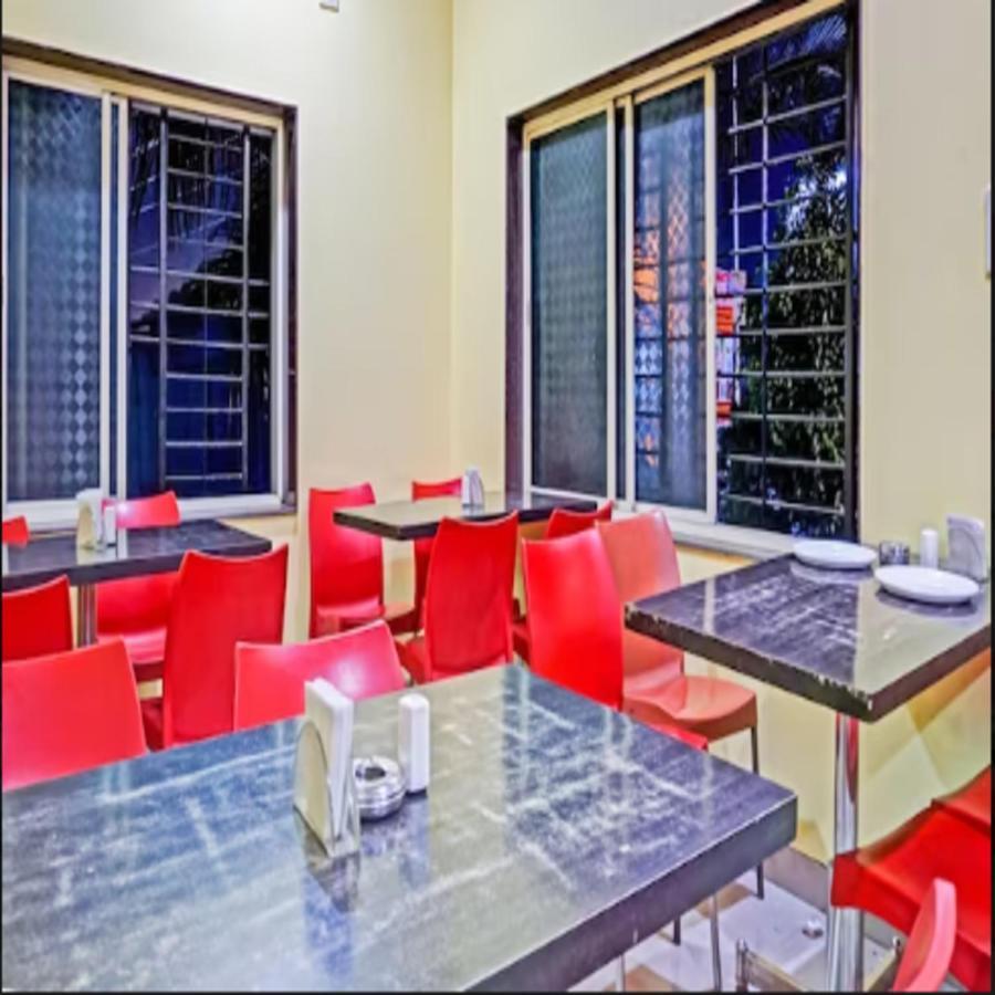 Carnival Hotel Pune Zewnętrze zdjęcie